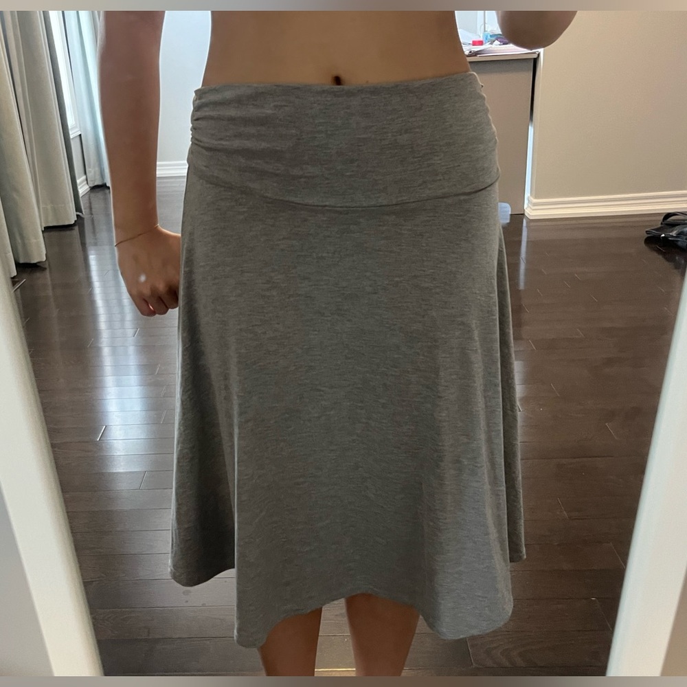 GRAY flowy midi skirt